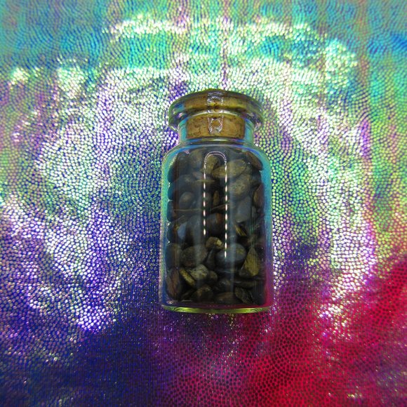 Bronzite Gemstone Chips In A Bottle Embellishments Natural Semi Precious - Picture 3 of 3